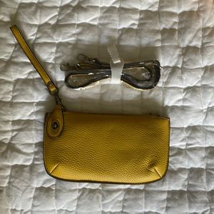 Cross body wristlet clutch removable straps